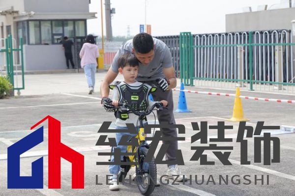 質鑒匠心,透明生產,走進優(yōu)貝童車透明工廠