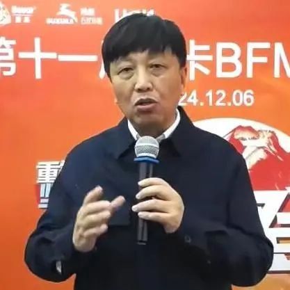 重塑信心,堅(jiān)定信念,逆境攀登!