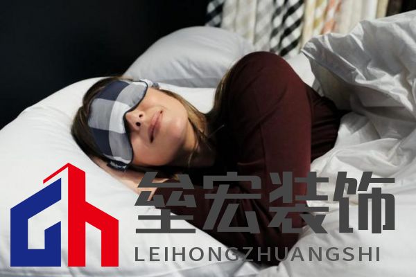 致敬不被定義的她，海絲騰以好眠綻放女性力量